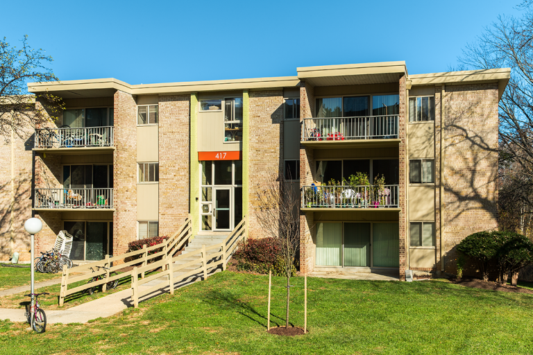 Governor Square Apartments HiRise Windows