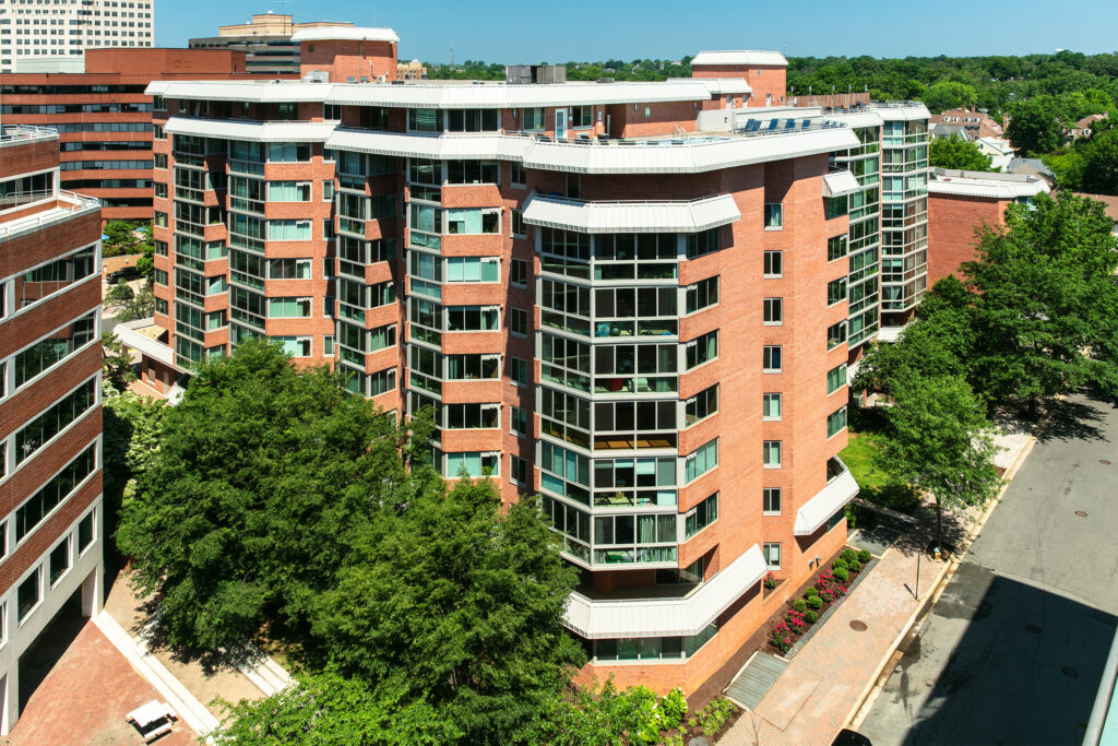 Westview at Ballston Metro HiRise Windows